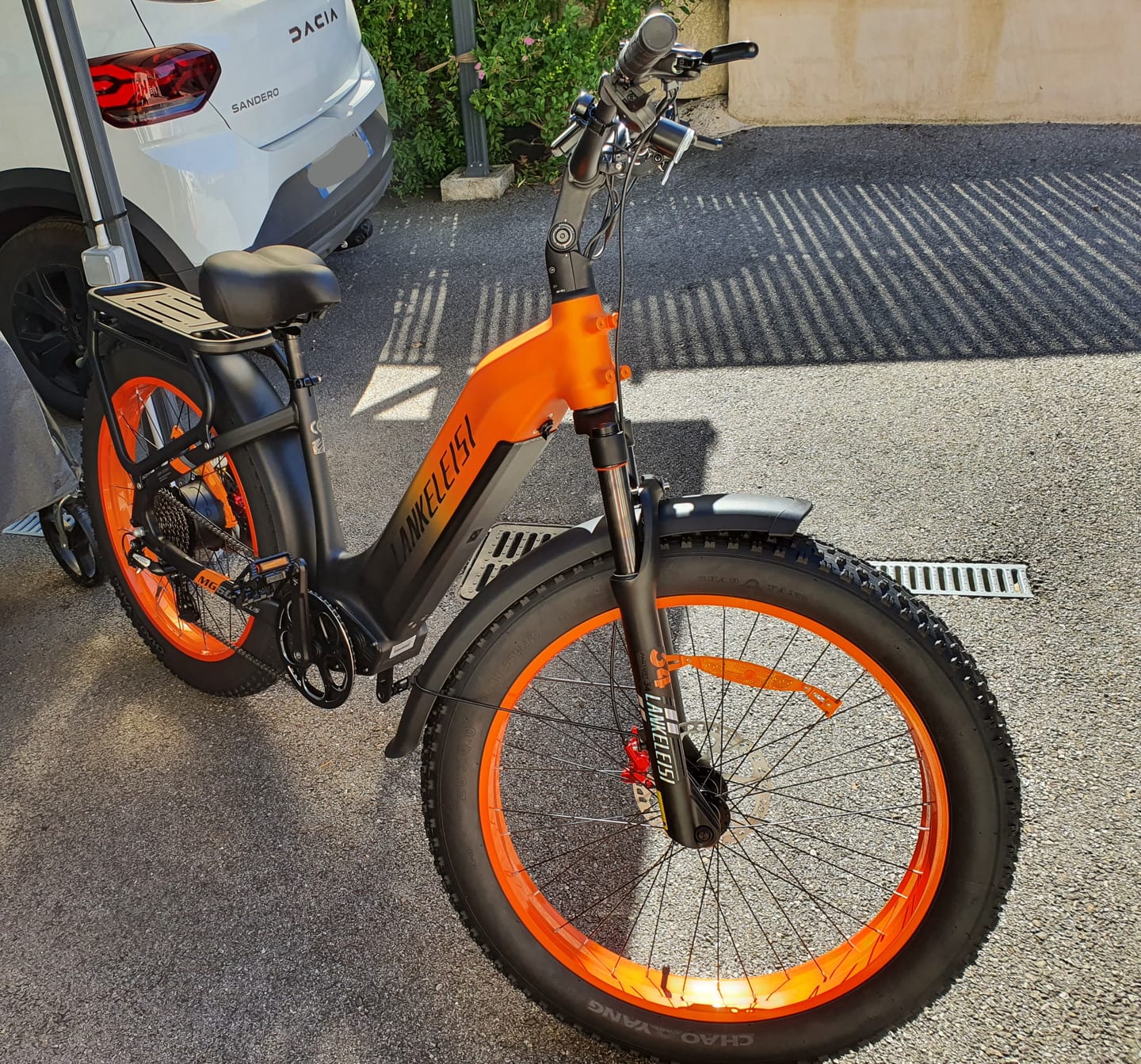 Customer photo review of Lankeleisi MG600 Plus 26" Fat Bike 960Wh All Terrain SUV E-Bike with Switchable Sensor 48V 20Ah Battery
