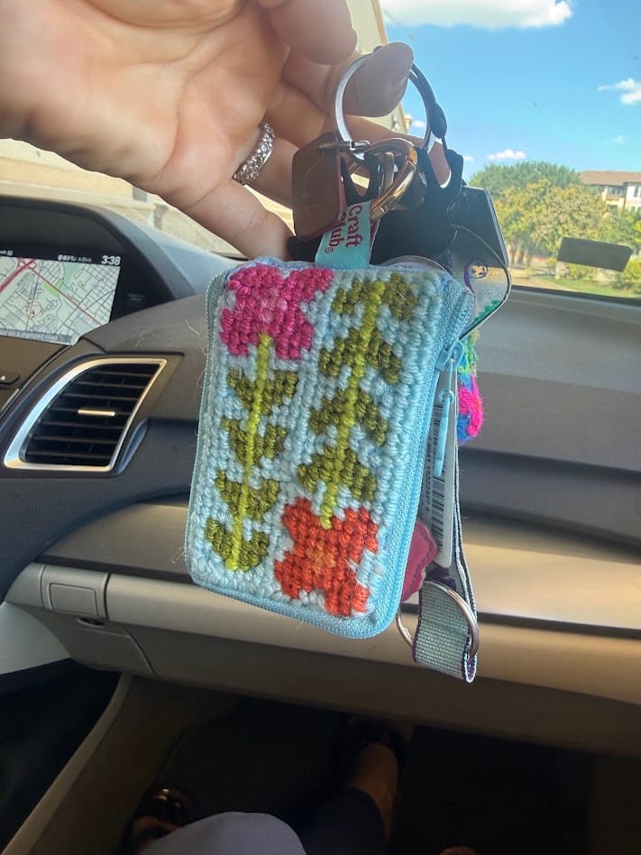Customer photo review of BEGINNER BLOOMS - Needlepoint Taster Pouch Kit