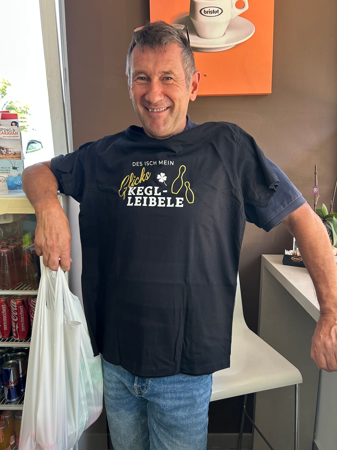Customer photo review of Mein Glickskeglleibele - Unisex Shirt Premium