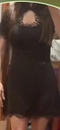 Customer photo review of Robe Inès – Mini robe noire ajustée en dentelle ajourée