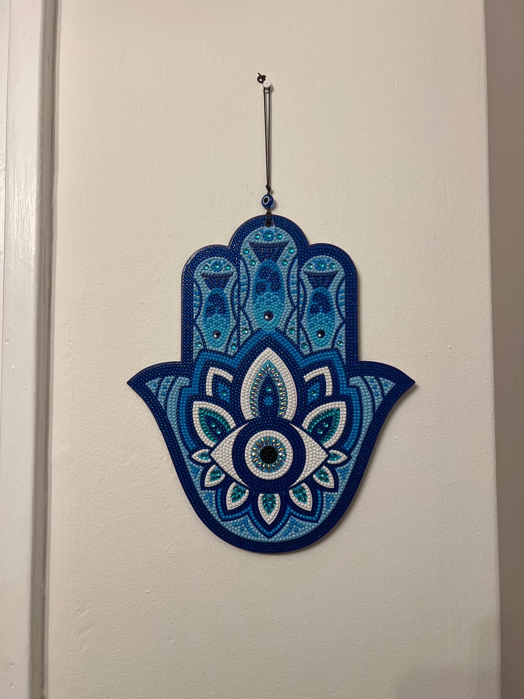 Customer photo review of Crystal Art Wooden Hanging Decoration Hamsa Hand Kit