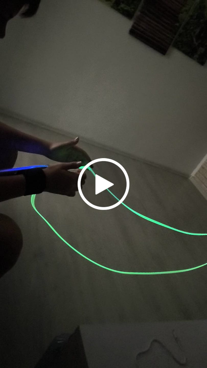 Customer video review of ZipString Aracna