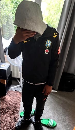 Customer photo review of Comme Des Garçons Hoodie - Ivory