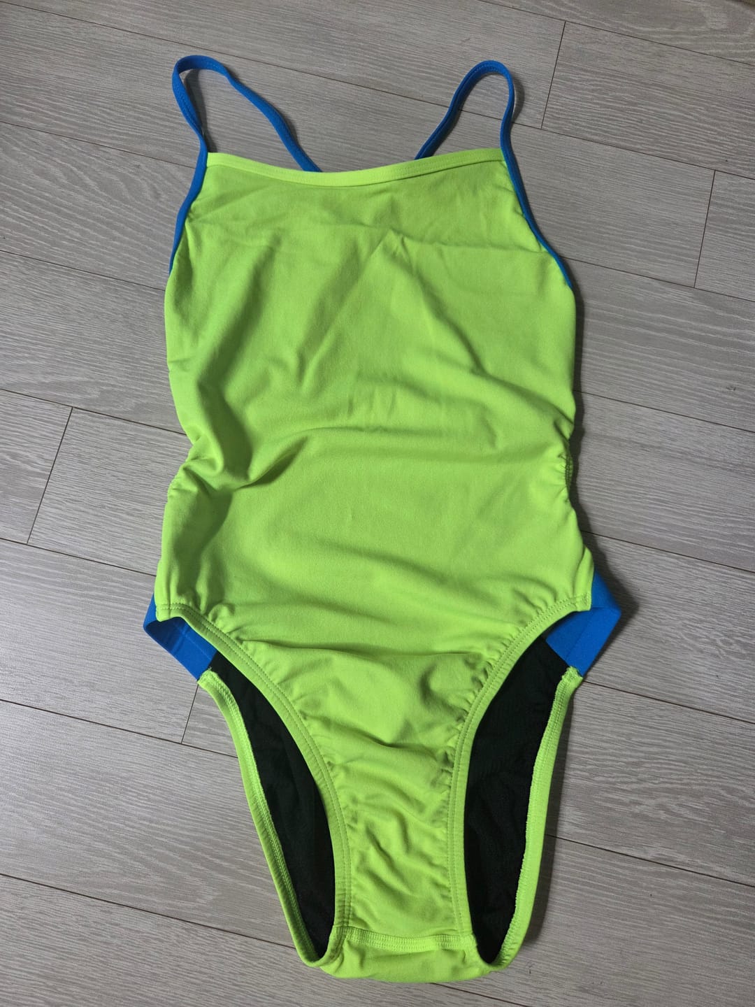 Customer photo review of IBIZA ONE PIECE - Rave|Cancun