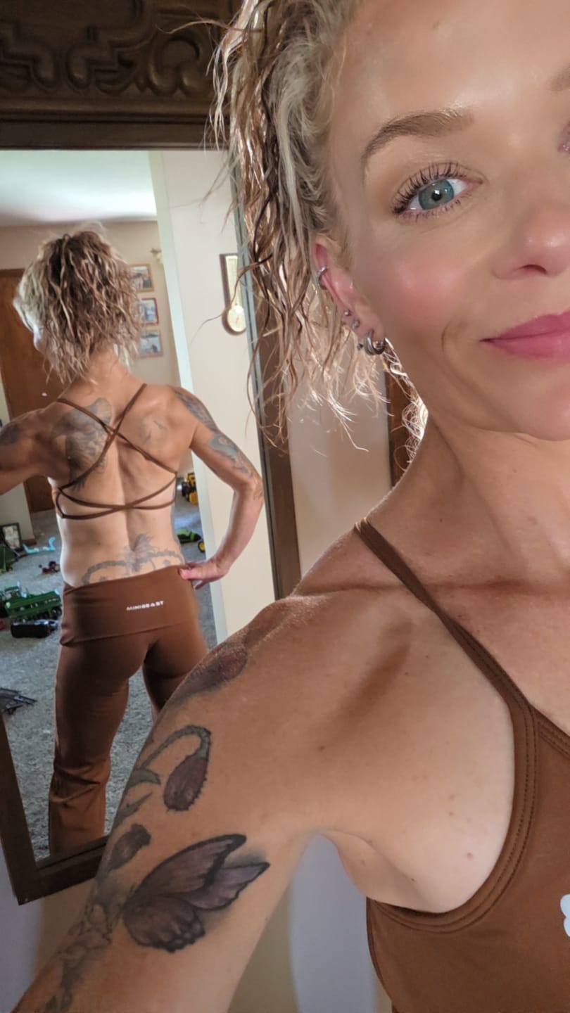 Customer photo review of Muse Sports Top