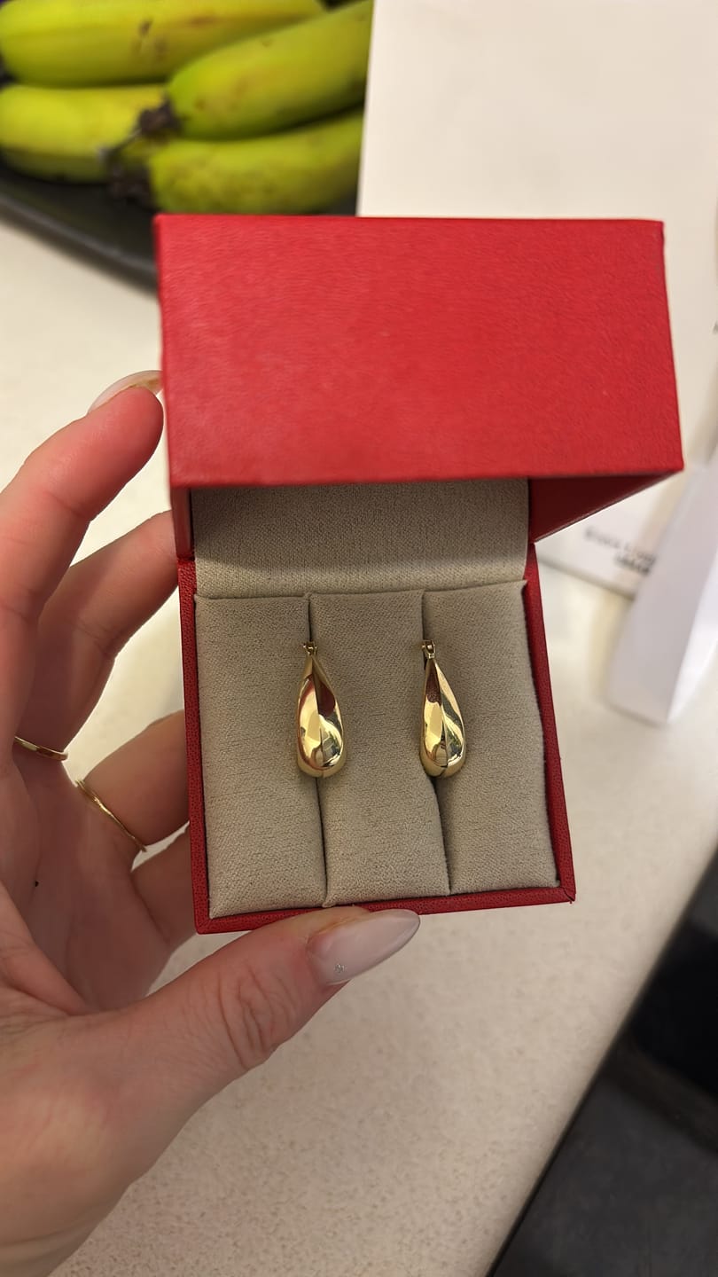 Customer photo review of זוג עגילי חישוק זהב קנדיס