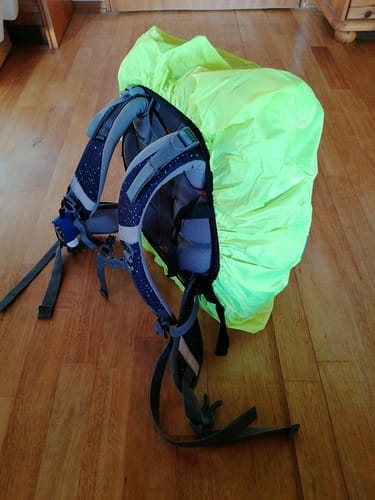 Customer photo review of Regenschutz für Rucksack & Schulranzen - wasserdicht