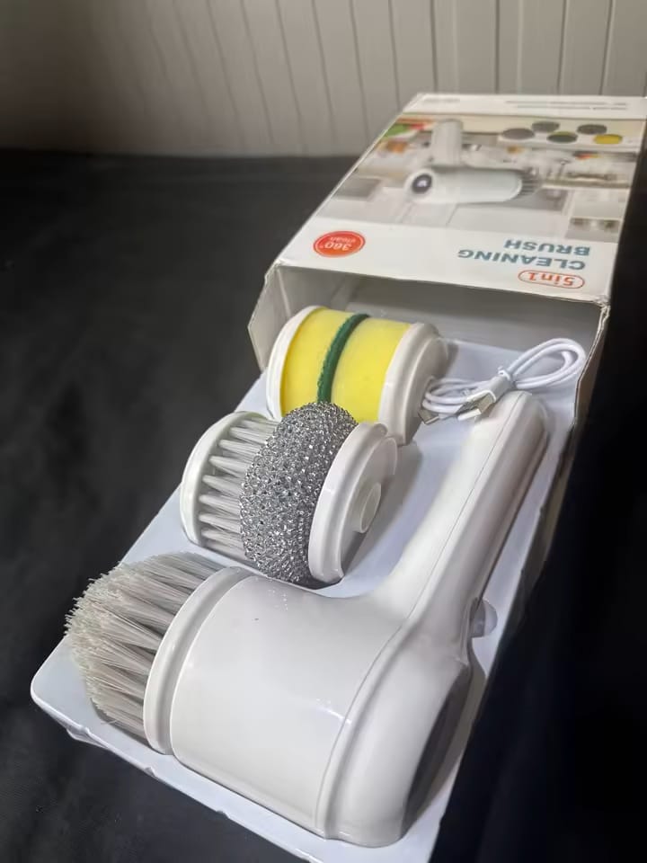 Customer photo review of Cepillo de limpieza 5 en 1