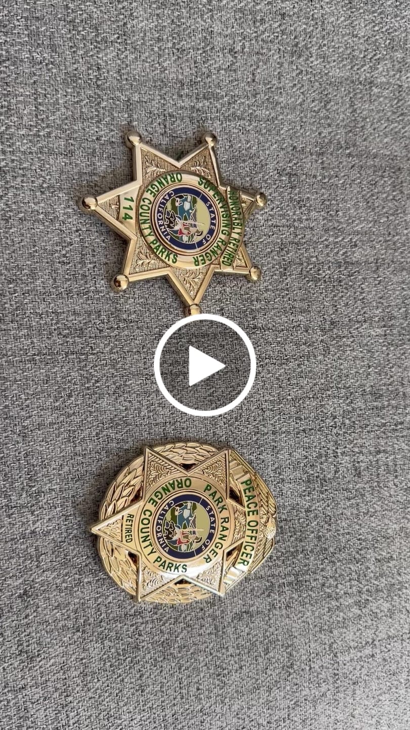 Customer video review of Customizable Badge BA42