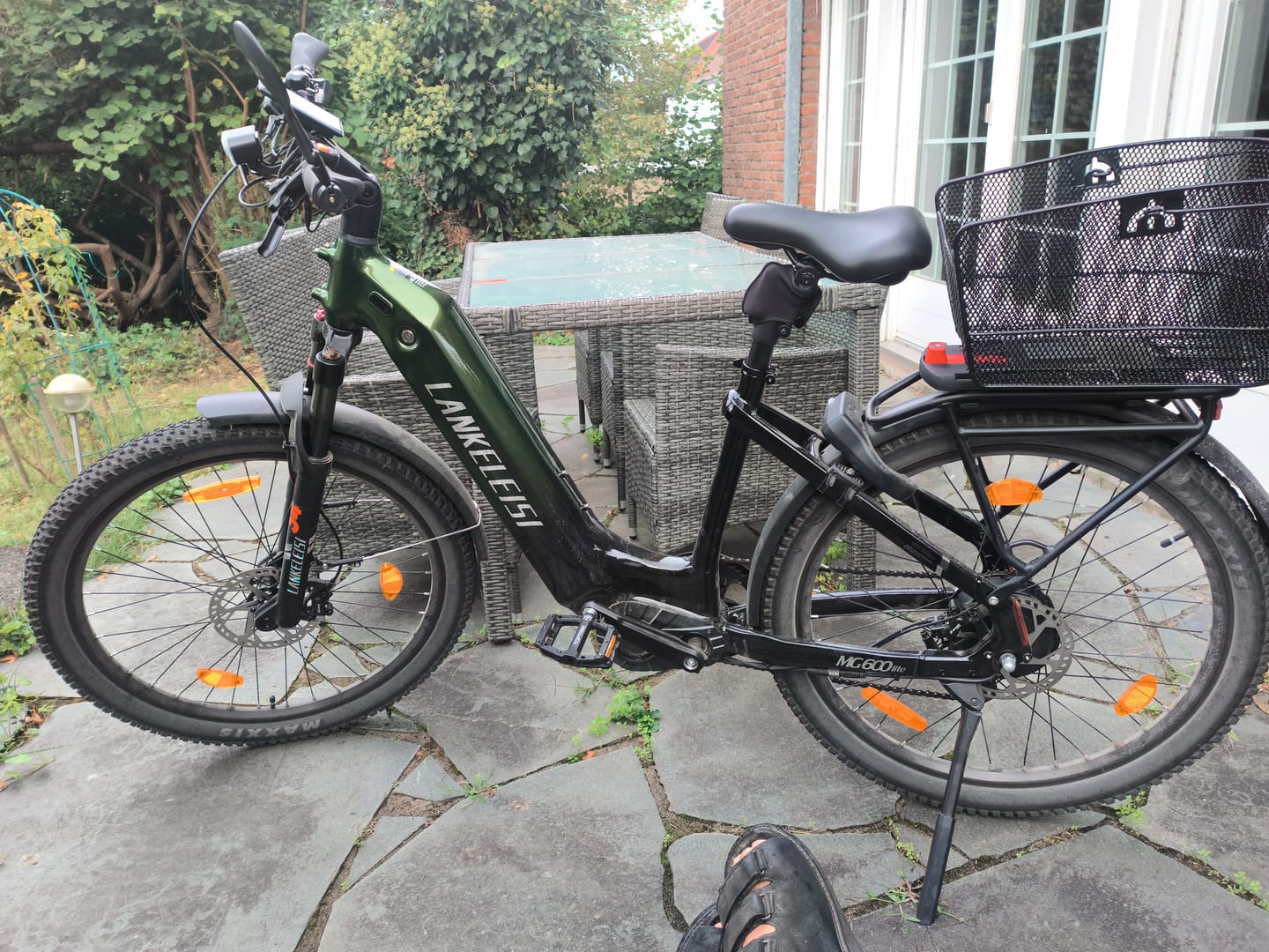 Customer photo review of Lankeleisi MG600 Lite 250W 27.5" Electric Trekking Bike 720Wh SUV E-bike with Switchable Sensor 36V 20Ah Battery