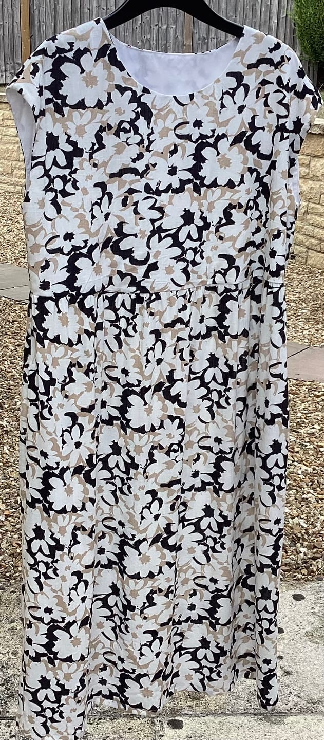 Customer photo review of Garden Blossom Stretch Linen Mix Fabric