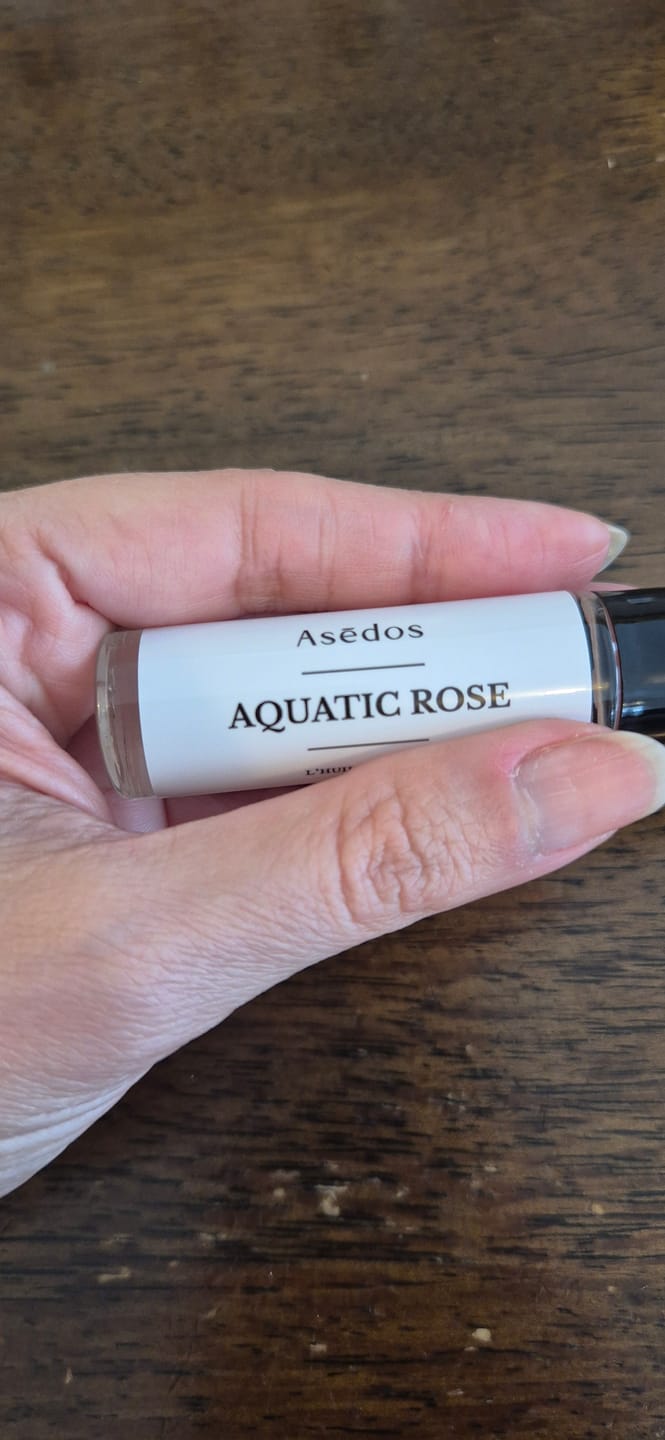 Customer photo review of AQUATIC ROSE PERFUME OIL