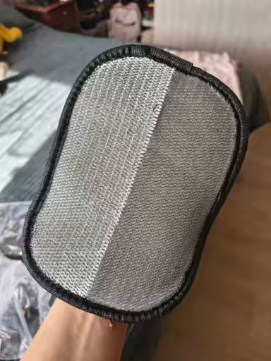 Customer photo review of Electrostatic Pet Hair Removal Gloves