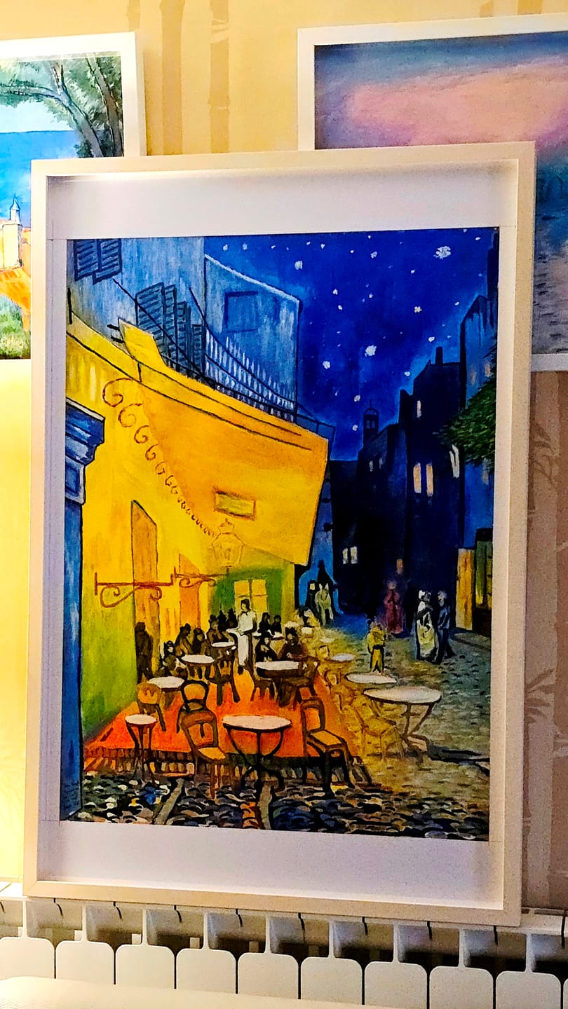 Customer photo review of Van Gogh - Café