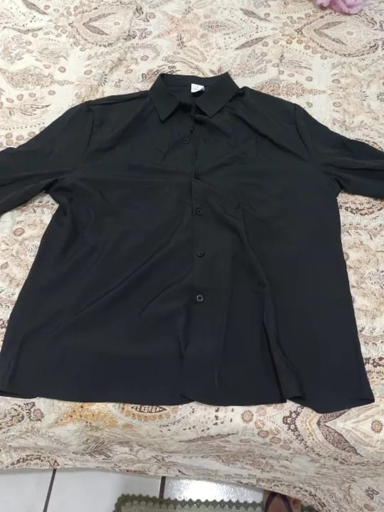 Customer photo review of BELVARYN – Camisa Formal Ligera de Manga Larga