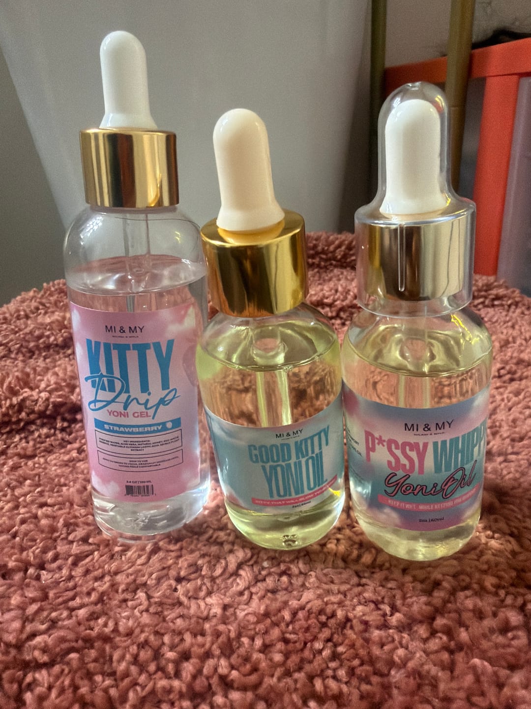 Customer photo review of Kitty Drip Strawberry