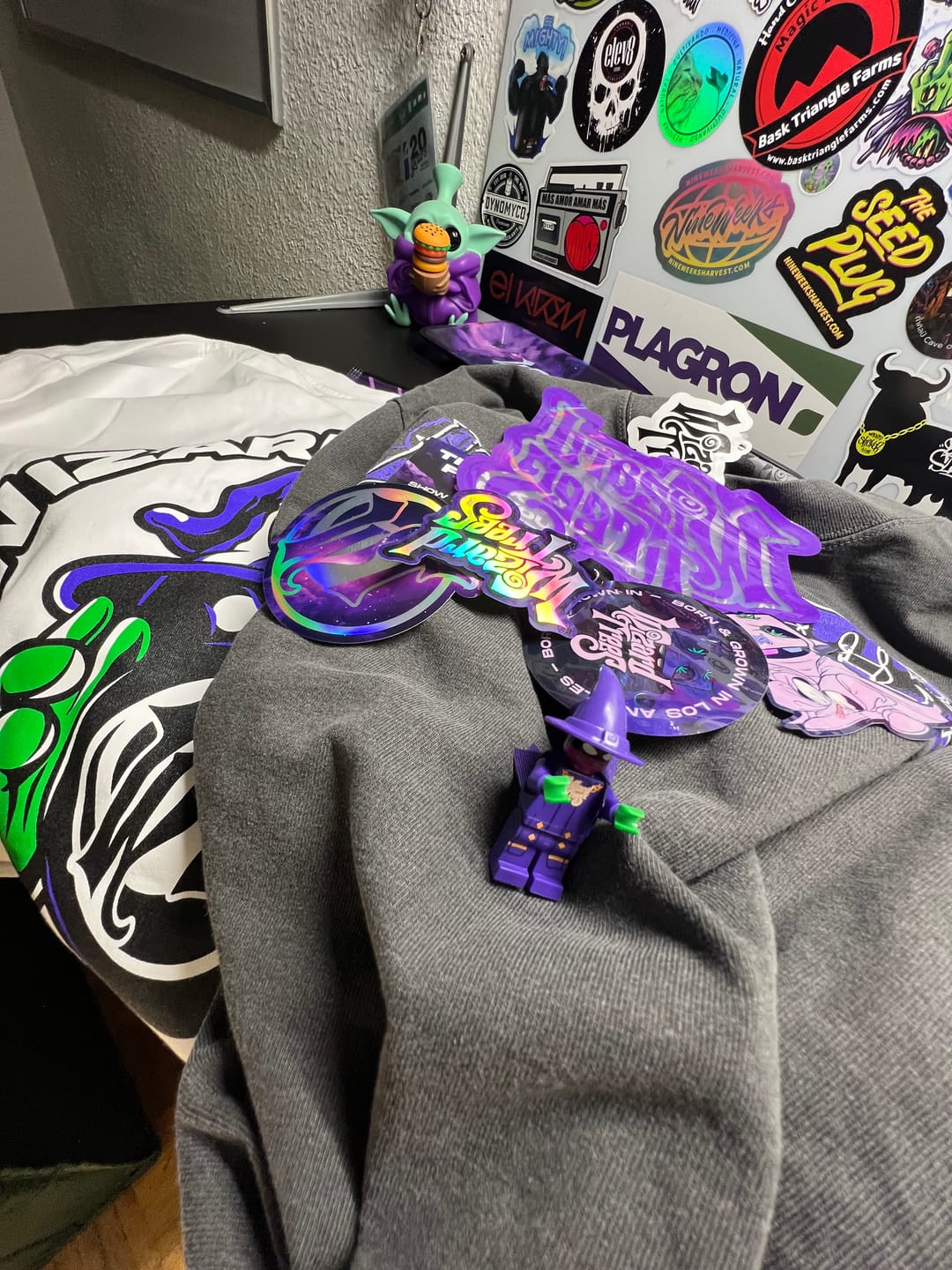 Customer photo review of Magic Circle Tee