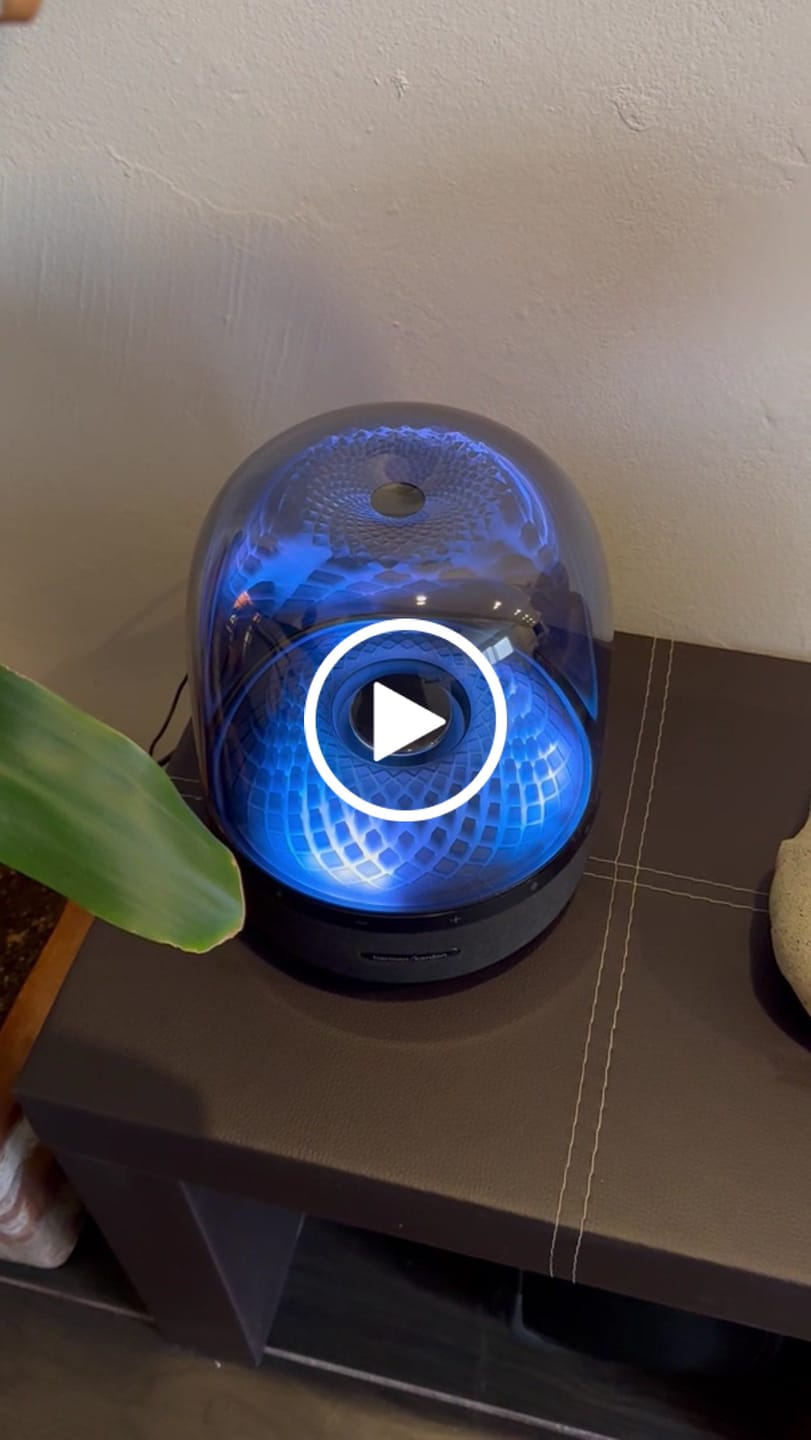Customer video review of Aura 5 Compact
