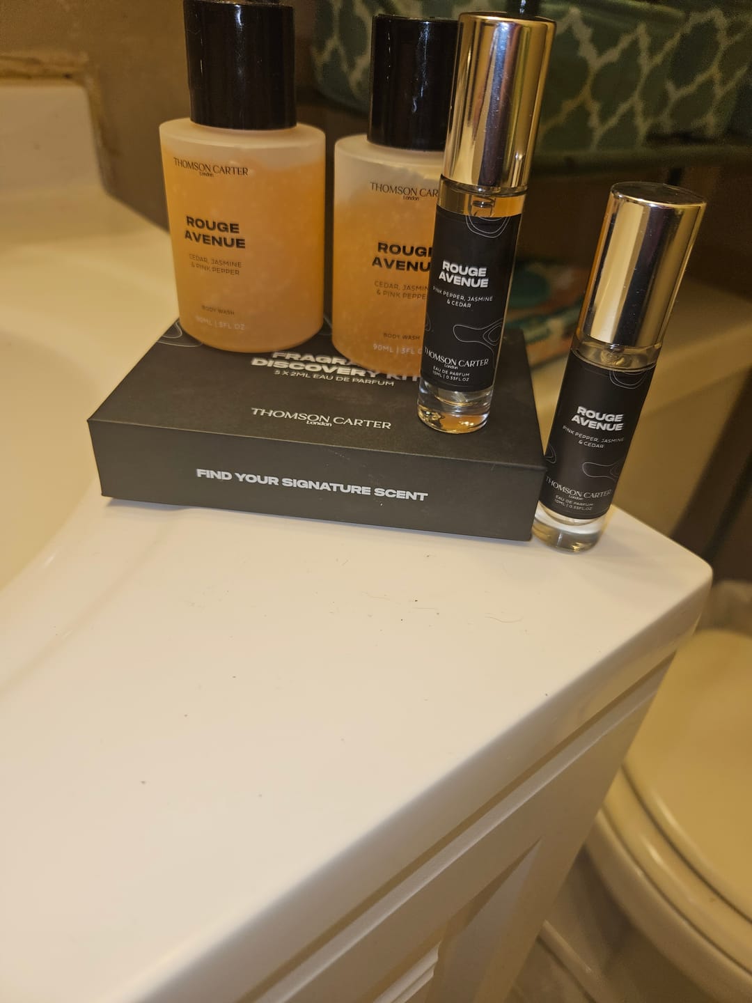 Customer photo review of Fragrance Discovery Kit | 5x 2ml | Eau de Parfum