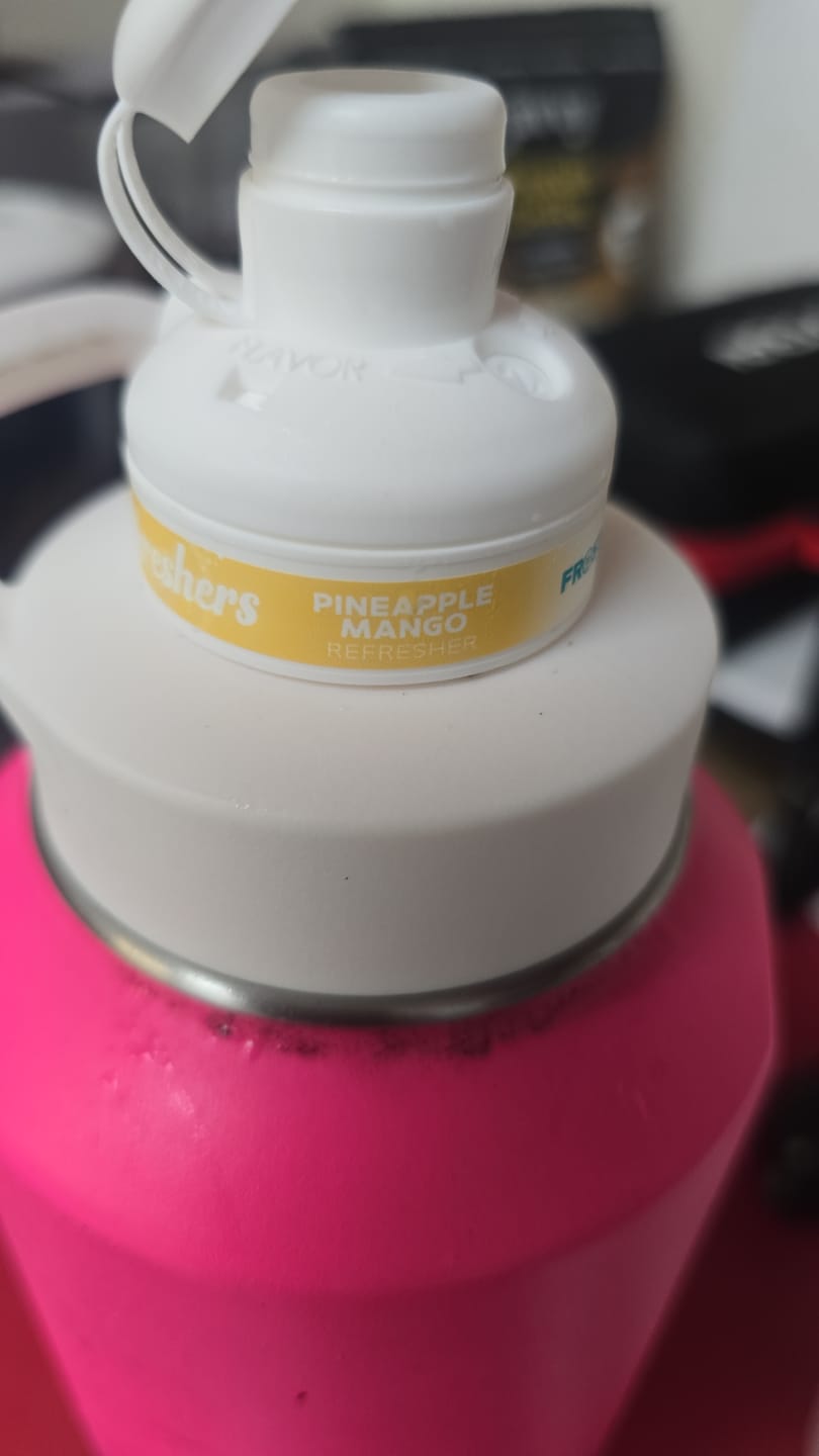 Customer photo review of LifeSip Peach Mango