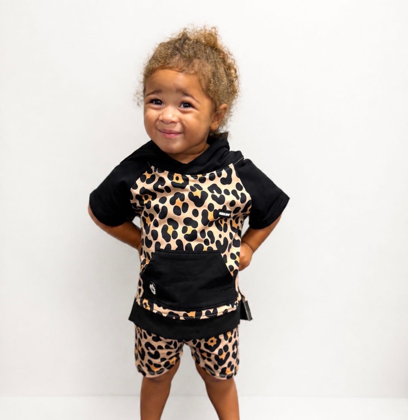 Customer photo review of Short Sleeve Hoodie in Ava (Leopard)