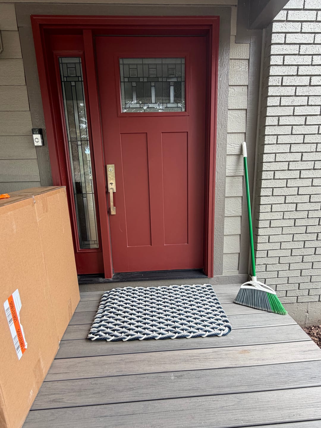 Customer photo review of Oyster + Weathered Gray + Navy Doormat