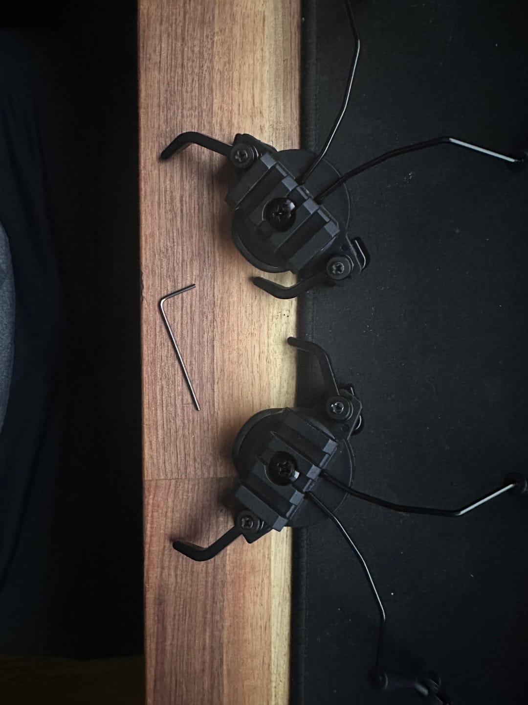 Customer photo review of Ox Horn Headset Bracket (Fully Adapt 19 ~ 21mm Helmet Rail)