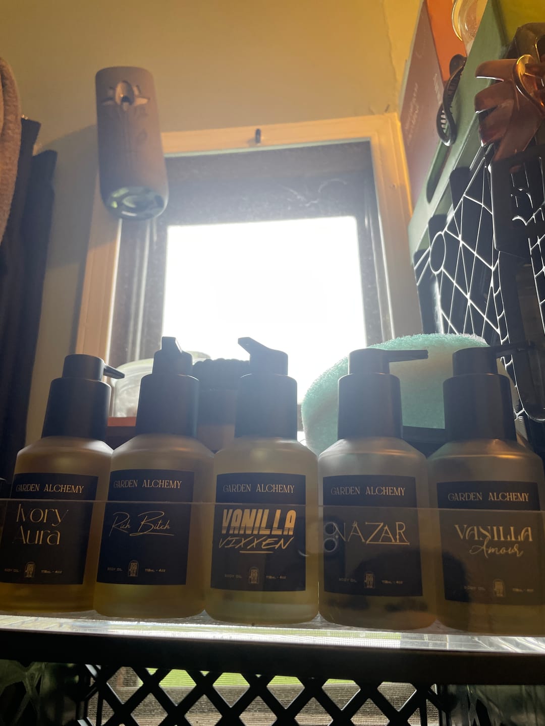 Customer photo review of VANILLA VIXXEN BODY OIL