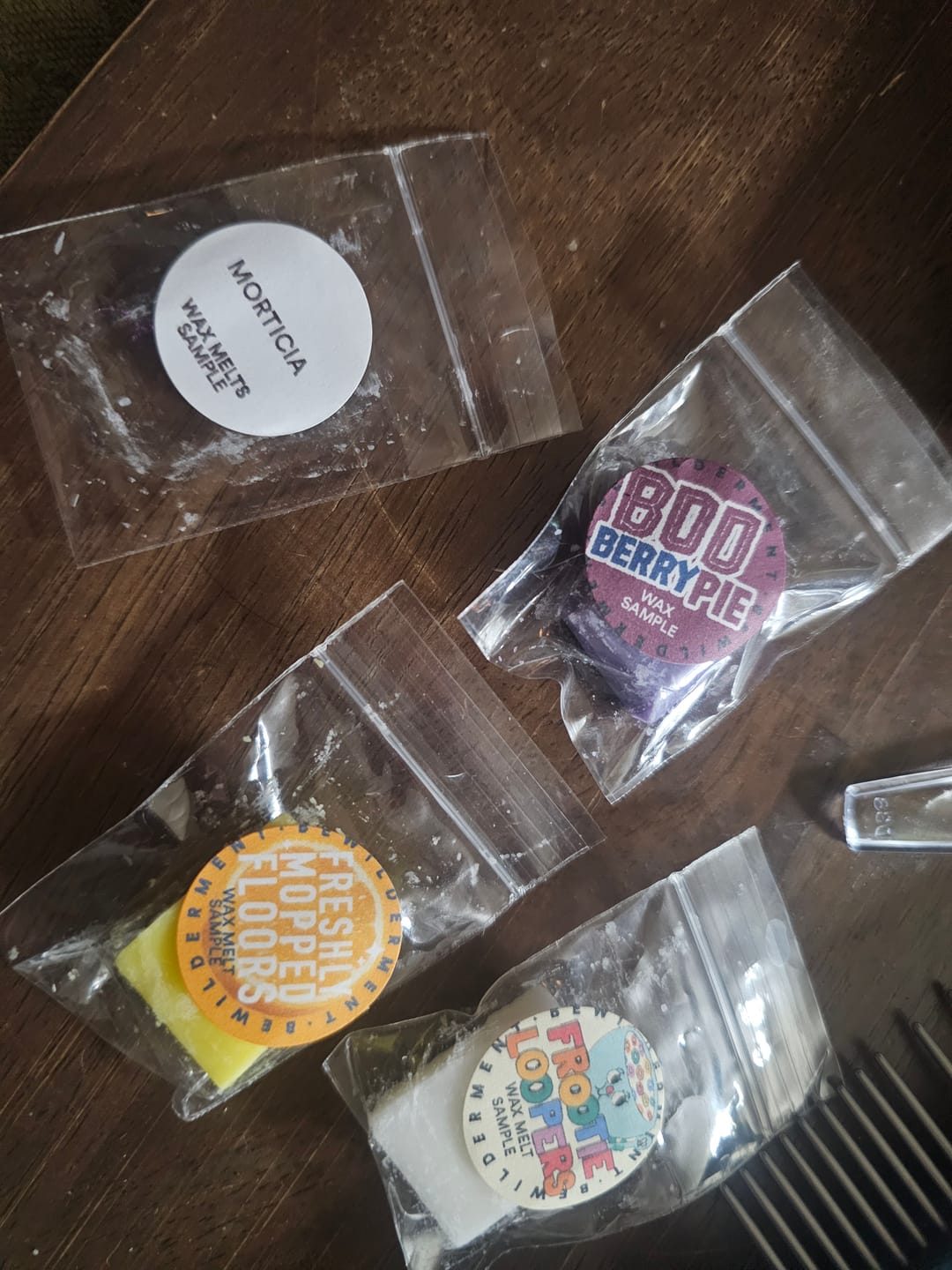 Customer photo review of Wax Sample Pack! 12x Mini-Samples