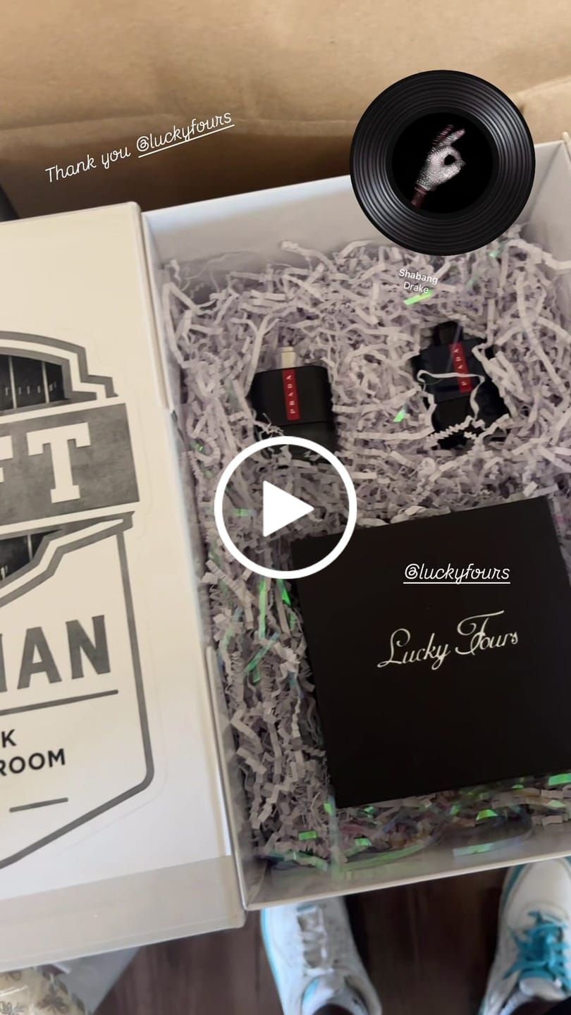 Customer video review of Premium Lucky Fours® Box