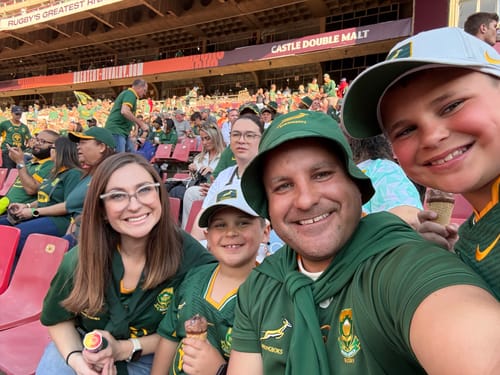 Customer photo review of Springboks Nike Unisex Bucket Hat Gorge Green