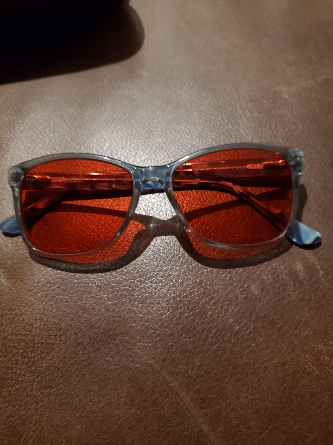Customer photo review of Liz (Tortoise Blue)