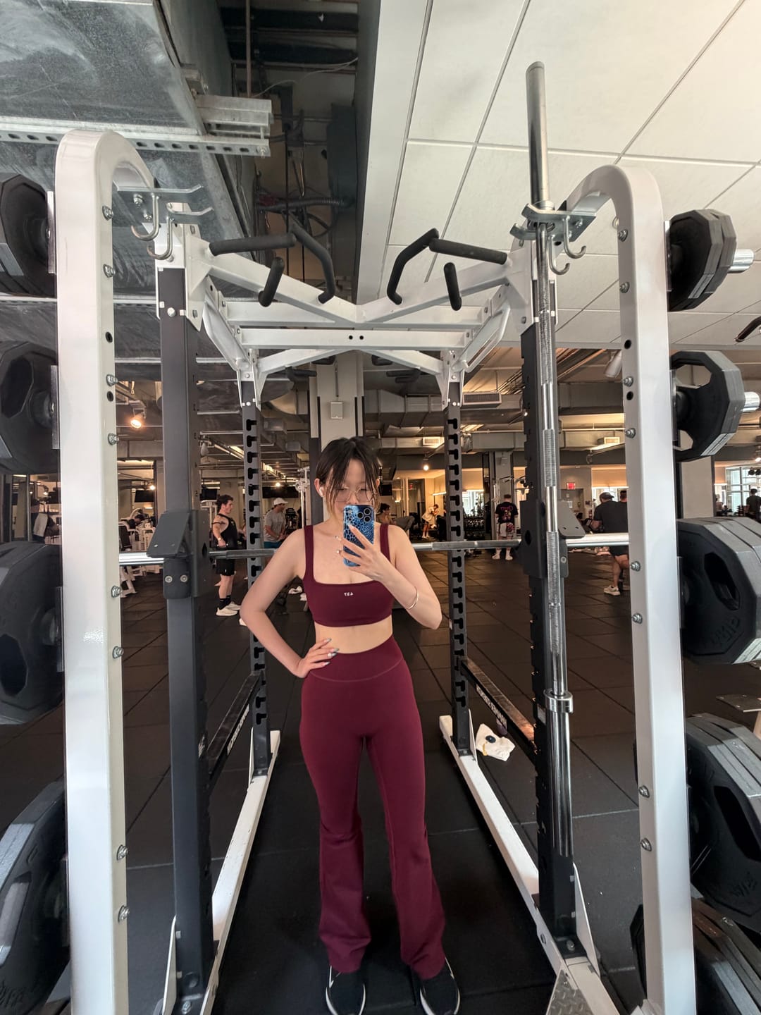 Customer photo review of The Essentials Short Black Cherry