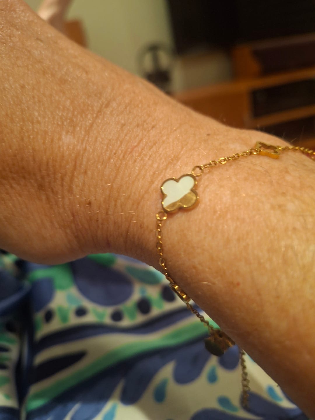 Customer photo review of Lucia Clover Bracelet