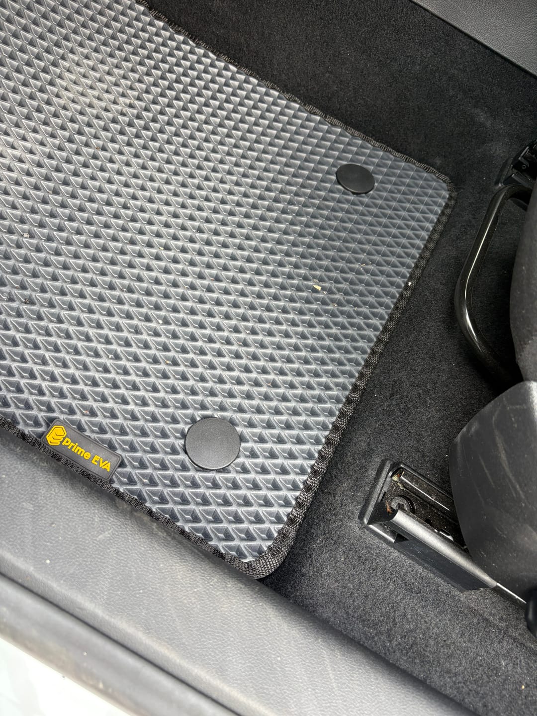 Customer photo review of Auto Fußmatten nach Maß - Vorne