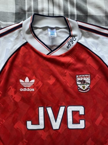 Customer photo review of Arsenal 1990-1992 Home (Feels Like New) - Size M