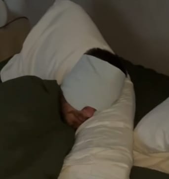 Customer photo review of Løna™ Deep Sleep Gewichtete Schlafmaske