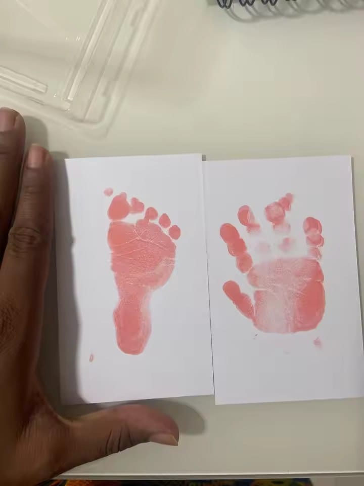 Customer photo review of Baby Handabdruck Set Erinnerung | Sicheres Abdruckset Hand Fuß Geschenk