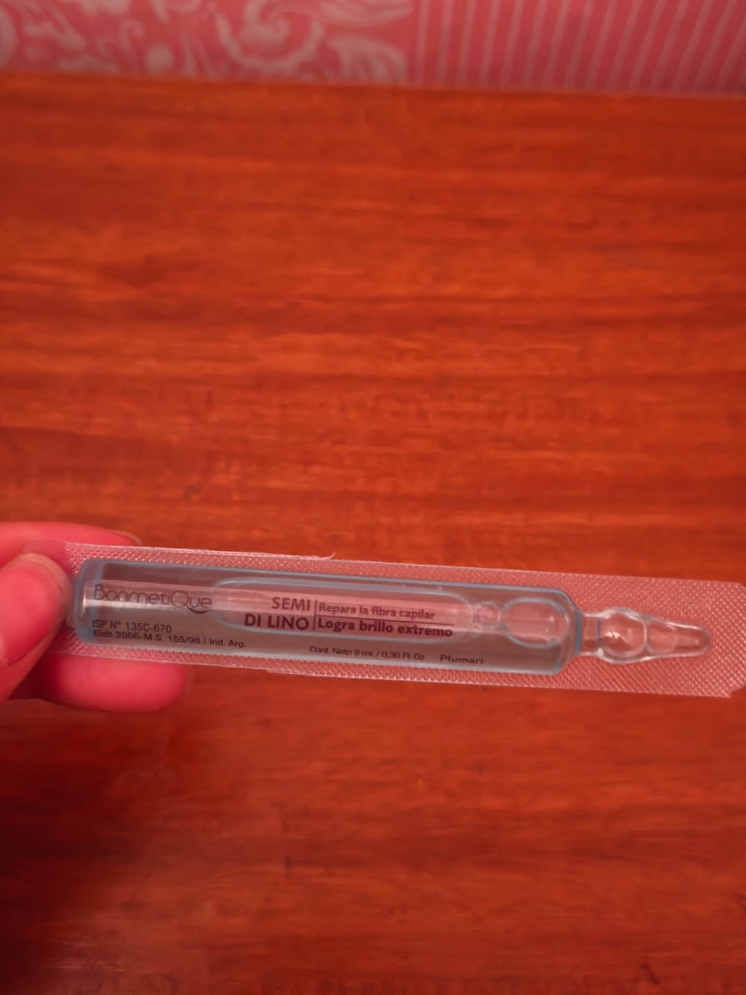 Customer photo review of Ampolla Capilar Reparación Semi Di Lino Bonmetique