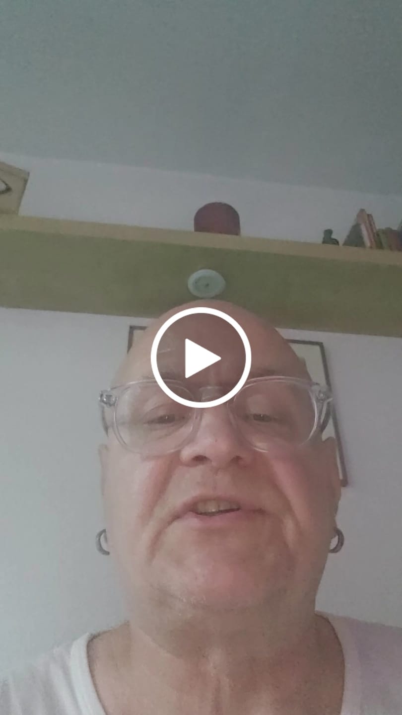 Customer video review of DDR Ostalgie Shirt Unisex • KARO ZIGARETTEN