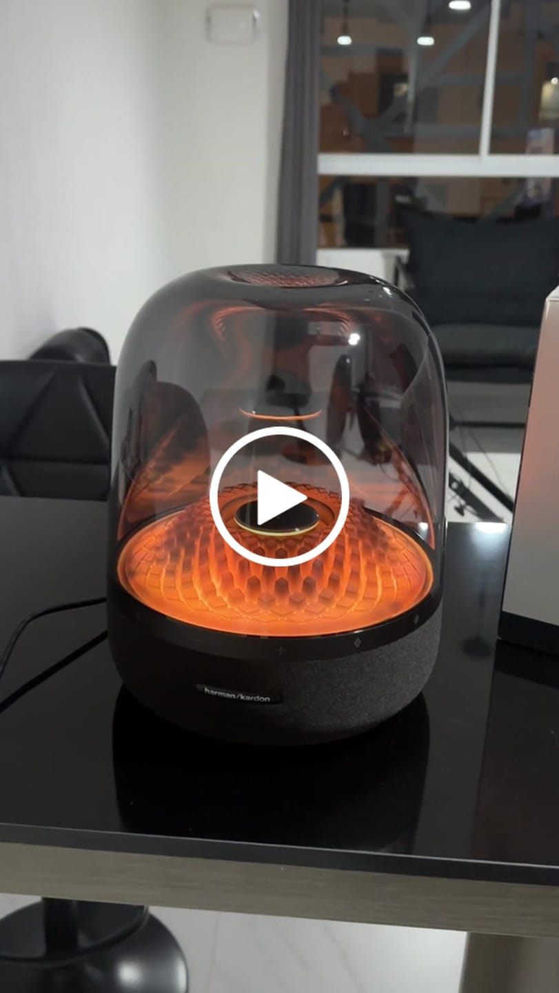 Customer video review of Aura 5 Compact