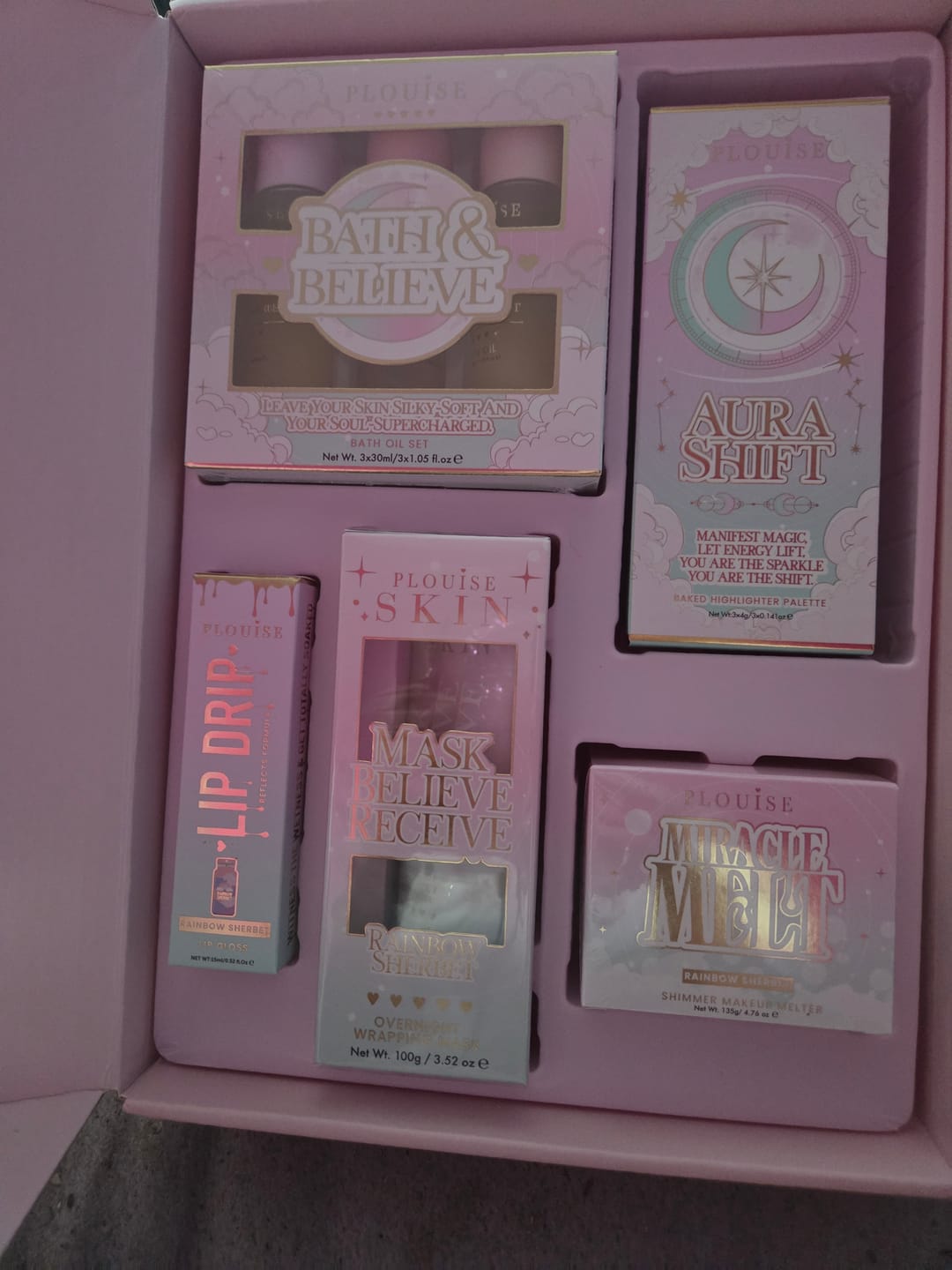 Customer photo review of Manifest Under The Moon Glow Skin Kit