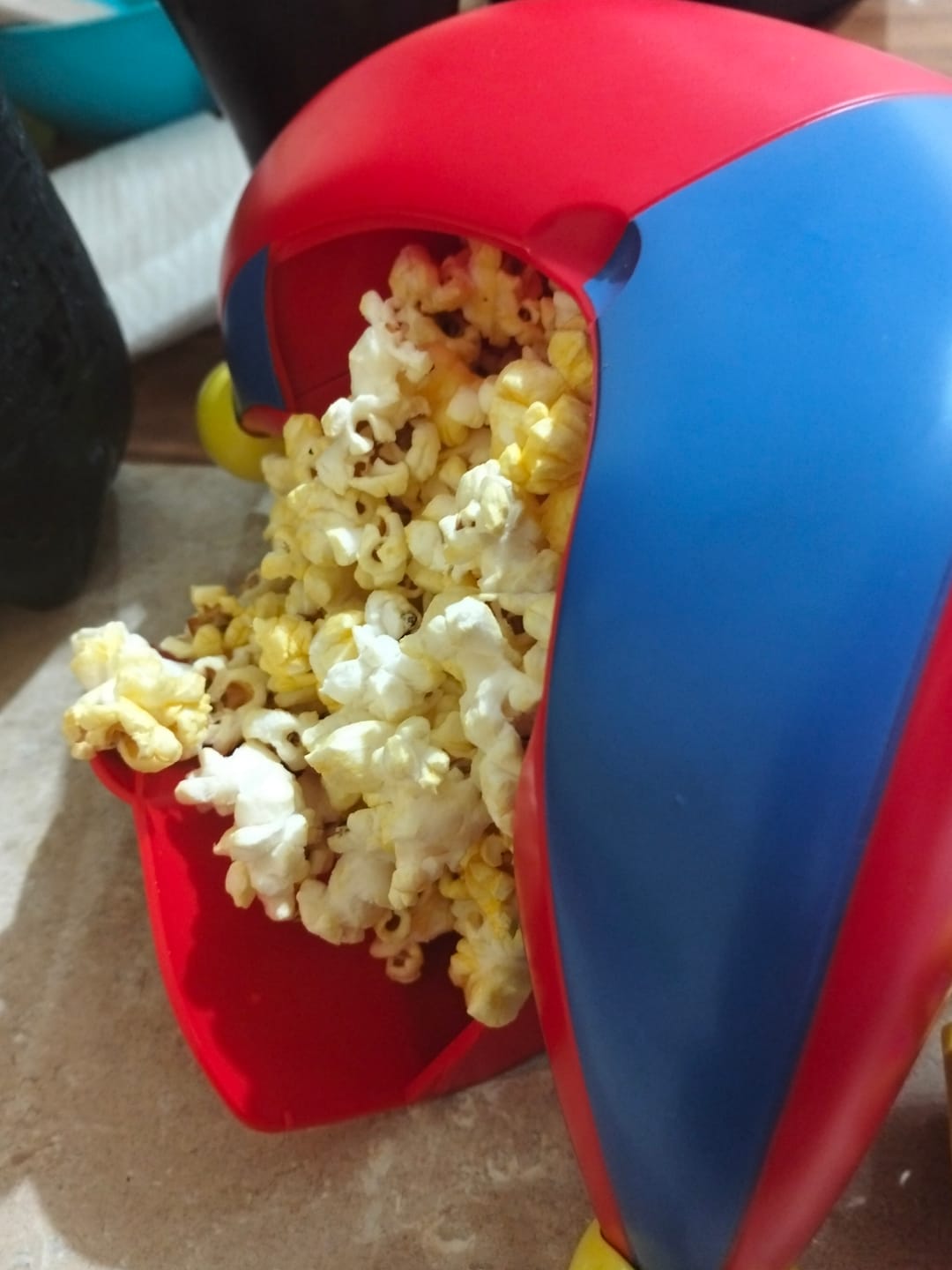 Customer photo review of Pomni Popcorn Bucket