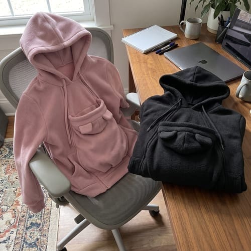 Customer photo review of MamiHoodie™ 2 in 1 Baby-Carrying Sweatshirt