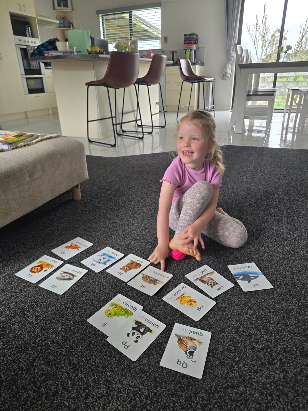 Customer photo review of Phonics Flash Cards