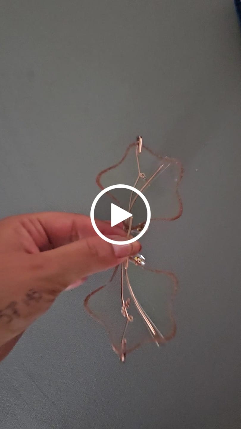 Customer video review of Kila Eyeglasses