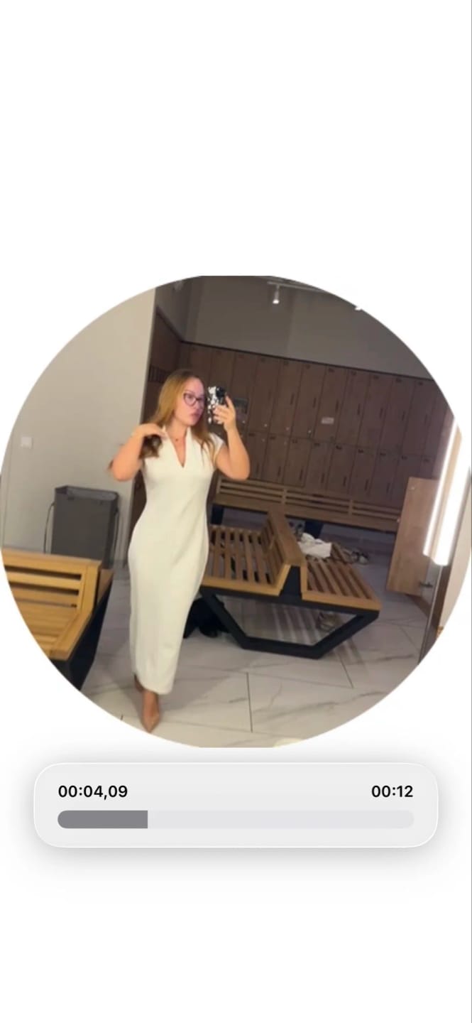 Customer photo review of Valentina | Vestido Maxi de Gala