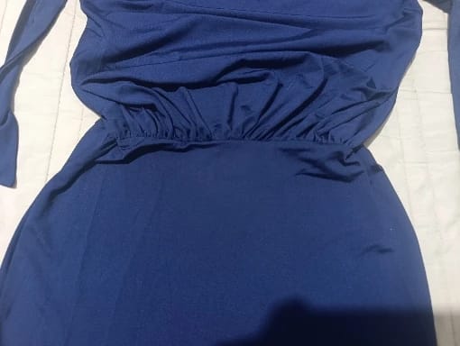 Customer photo review of Robe Alice – Mini robe dos nu drapée à encolure halter