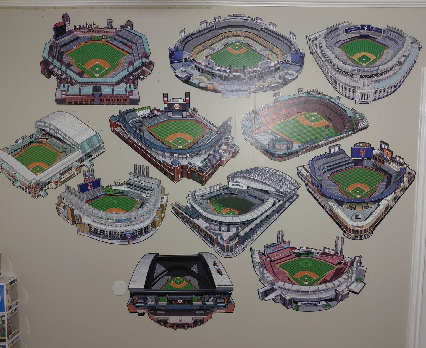 Customer photo review of Arizona Diamondbacks™ Chase Field Wooden Puzzle
