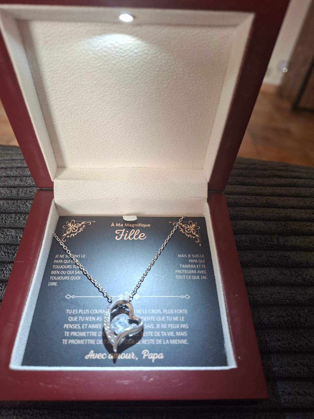Customer photo review of Pour Ma Fille, À Jamais